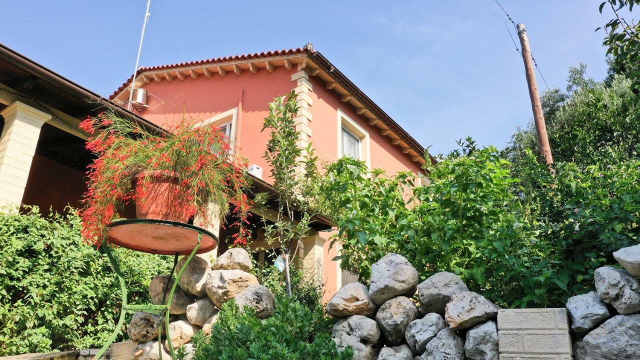 George'S Sweet N' Cozy Maisonette In Ipsos Corfu Экстерьер фото
