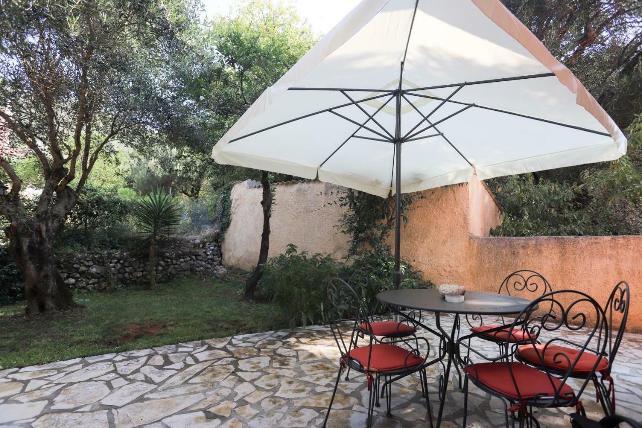 George'S Sweet N' Cozy Maisonette In Ipsos Corfu Экстерьер фото